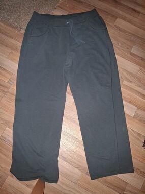 Hanes Black Women's Drawstring Sweatpants